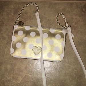 white and gold shoulder bag